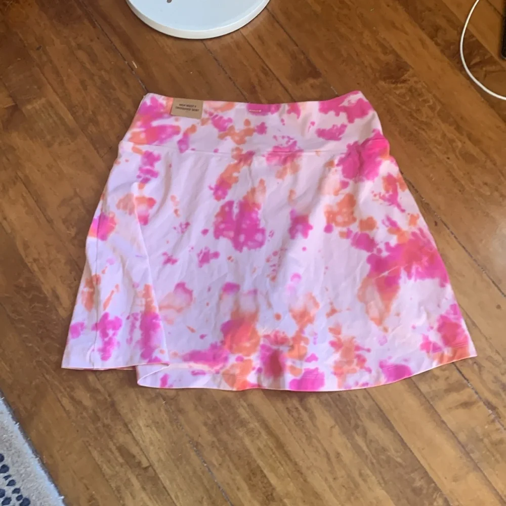 Pink Victoria’s Secret High Waist V crossover skirt. NWT .‎ Retail 32.95